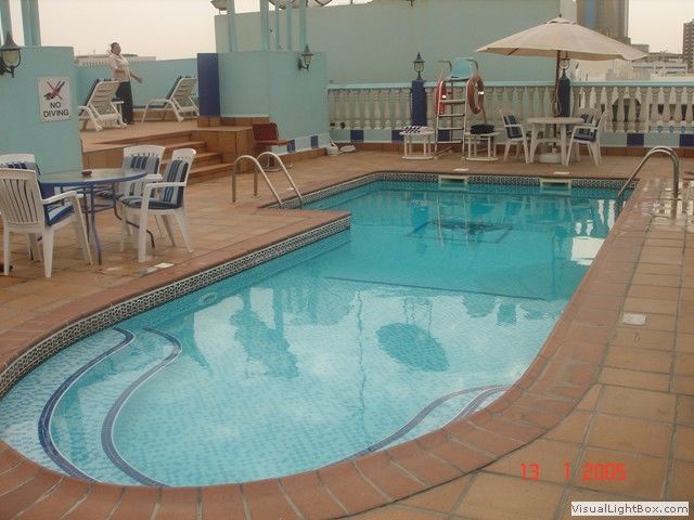 Jonrad Hotel Дубай Екстериор снимка